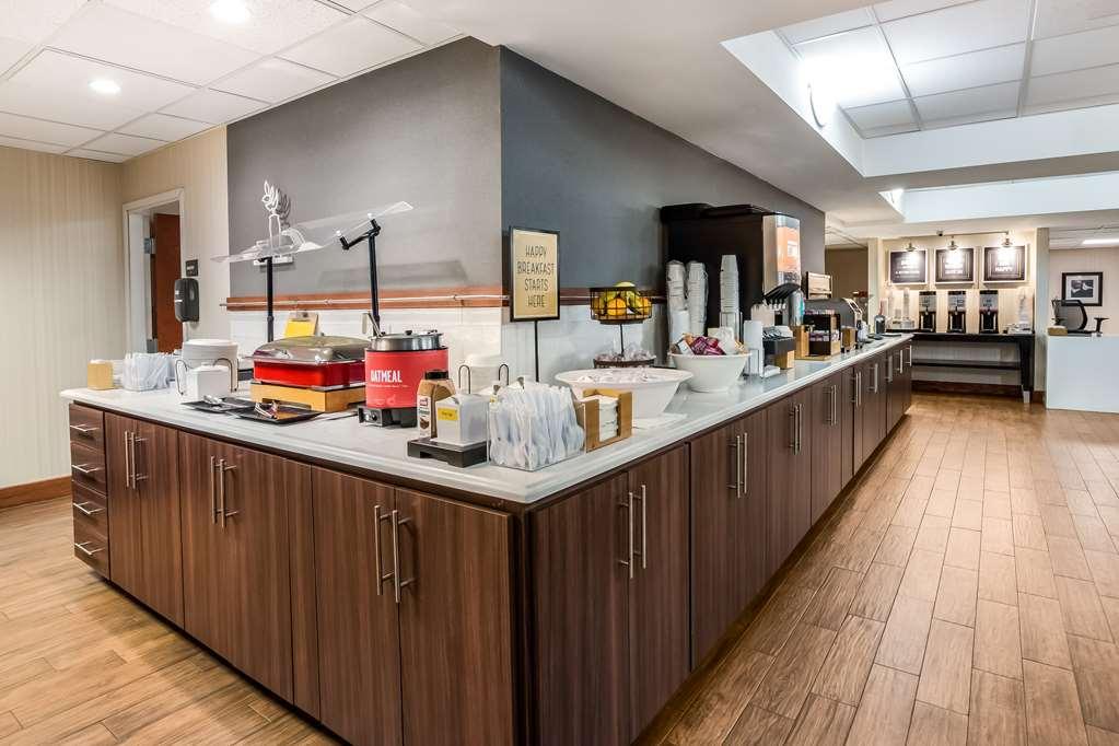 Hampton Inn Winter Haven Restaurant photo