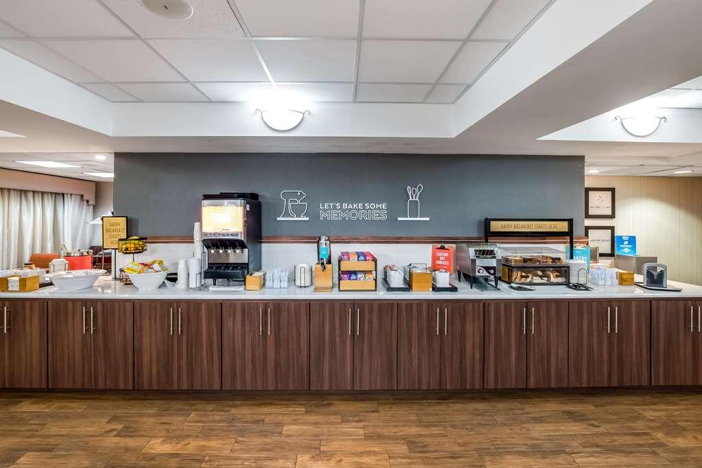 Hampton Inn Winter Haven Restaurant photo