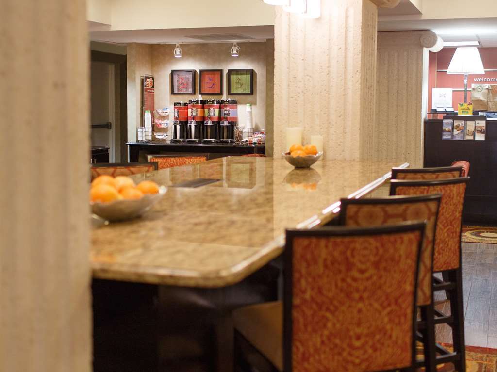 Hampton Inn Winter Haven Restaurant photo